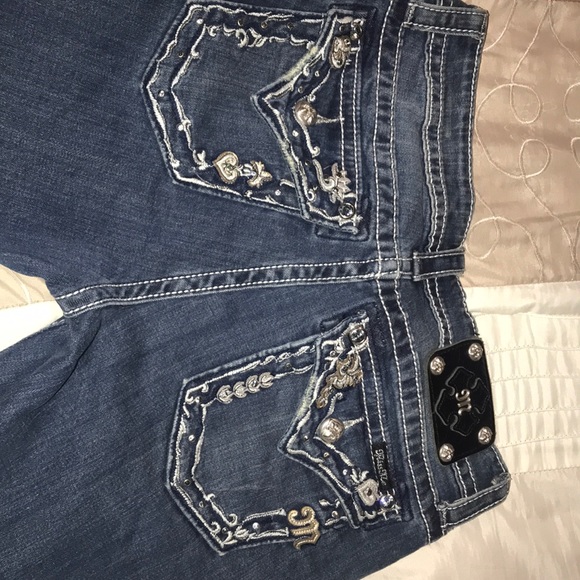 Miss Me Jeans - Picture 2 of 3